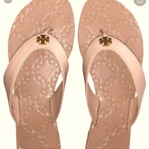 Tory Burch Leather Monroe Thong in Light Make Up Color Size 9.5